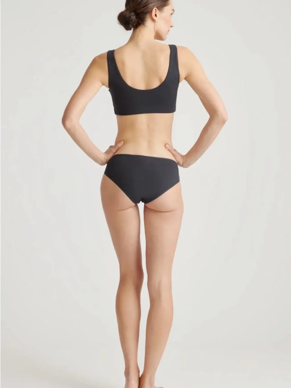 Quince Organic Cotton Hipster  In Black Size XL NEW 3 PAIRS